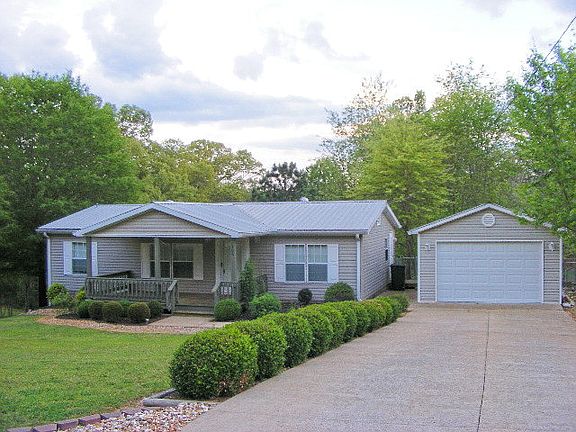 3rd image of 106 Kenwood Dr