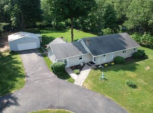 51765 Currant Rd, Granger, IN 46530