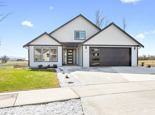 2120 Lagerwey Cir, Lynden, WA 98264
