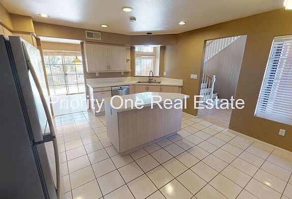 3rd image of 11993 Tivoli Park Row Unit 7