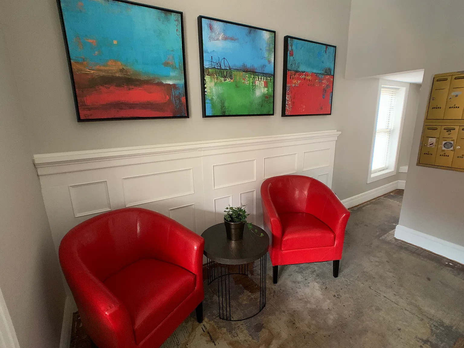 324 Chapel St. — Photo 2