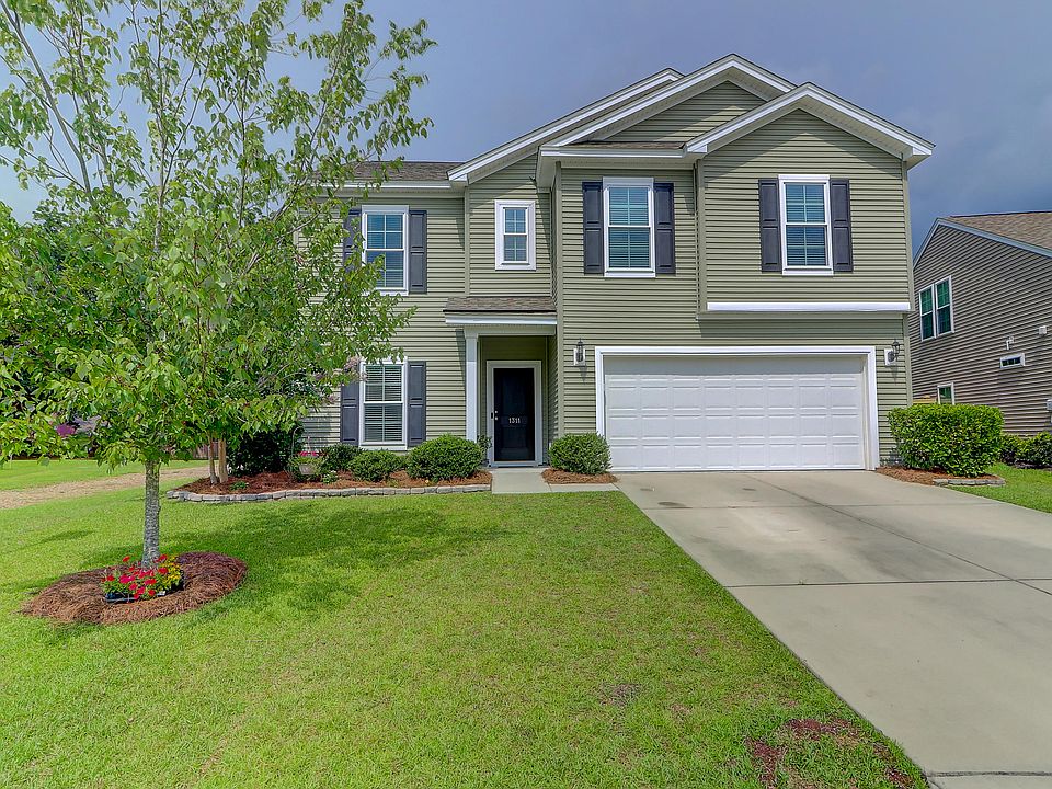 1st image of 1311 Paint Horse Ct