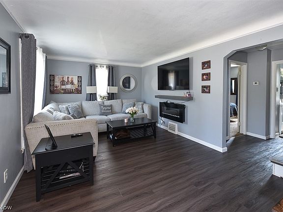 5th image of 6203 Dartworth Dr