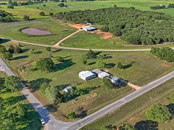 254 Cardwell Rd, Nocona, TX 76255