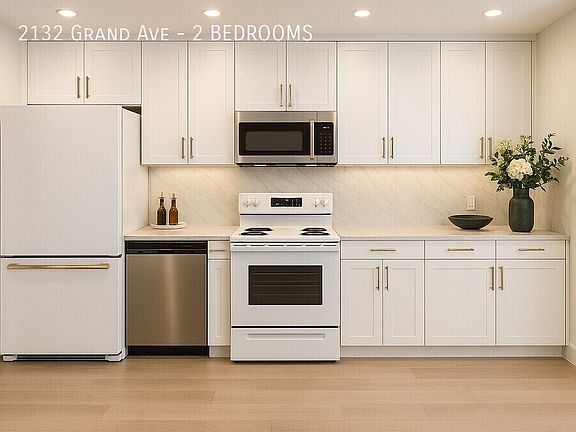 3rd image of 2132 Grand Ave APT 2