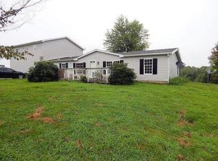 9967 Pigeon Roost Rd, Hillsboro, OH 45133