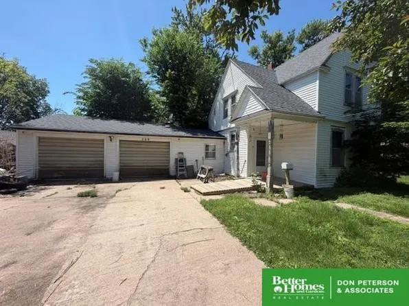 209 W Main St, Cedar Bluffs, NE 68015
