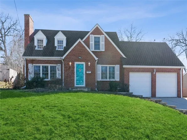 5720 Pleasant Dr, Des Moines, IA 50312