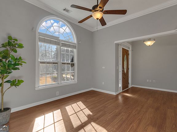 4th image of 340 Spring Forest Way