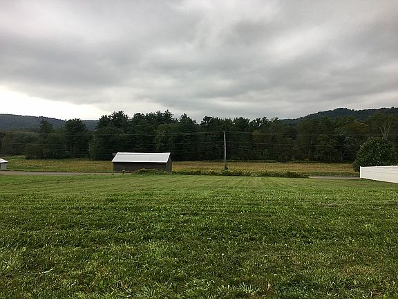 2nd image of 120 Greenfield Dr