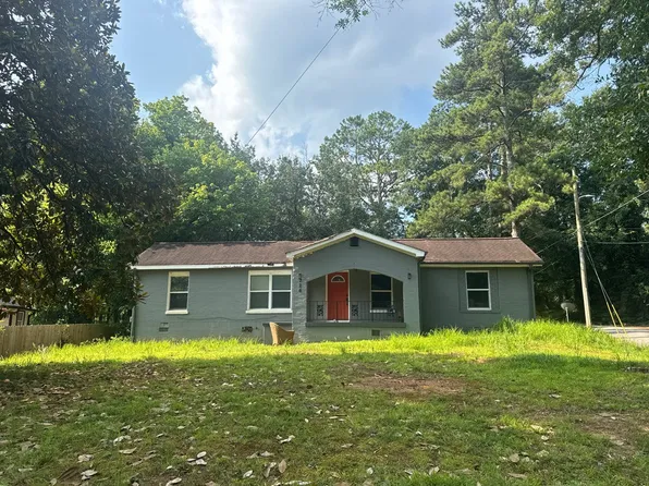226 Howell Dr SW, Atlanta, GA 30331