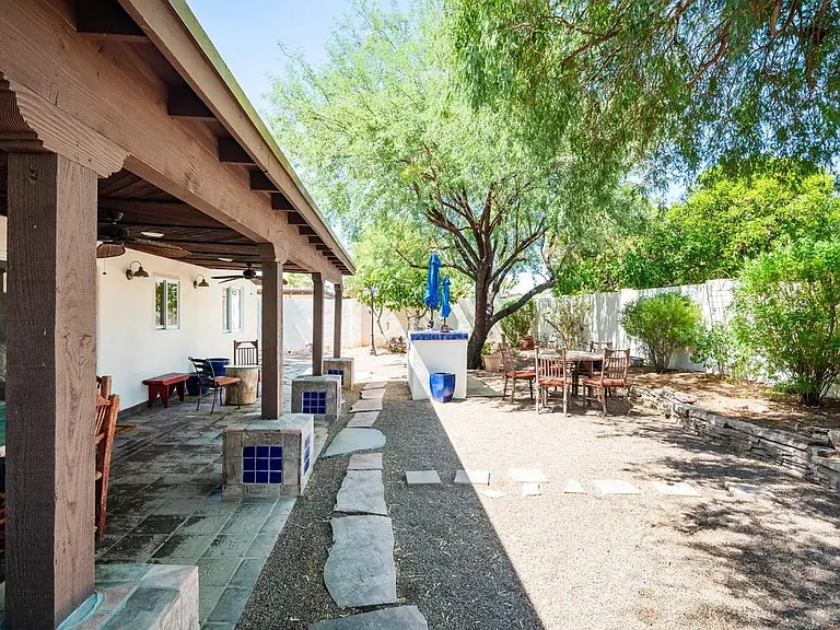 5312 E Ludlow Dr — Photo 49