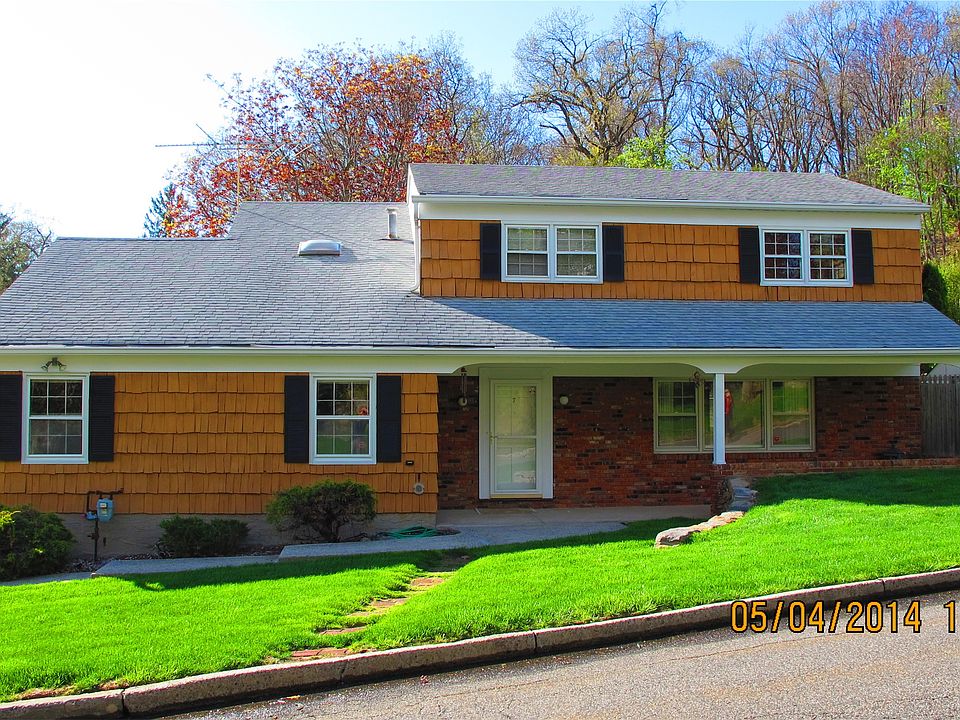 1st image of 7 Shaw Ln