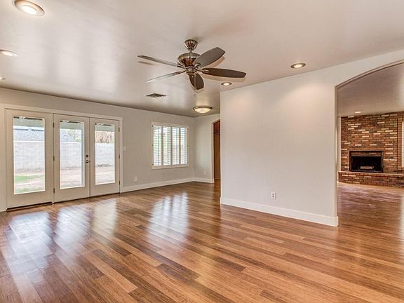 5th image of 2216 W Osage Ave