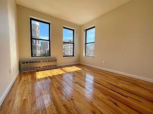 1st image of 103 2nd Ave #3A