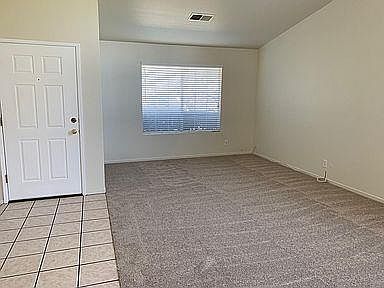 2nd image of 811 Marne Dr