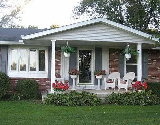 1523 Lilac Rd photo 1
