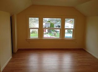 357 20th Ave #B, Longview, WA 98632