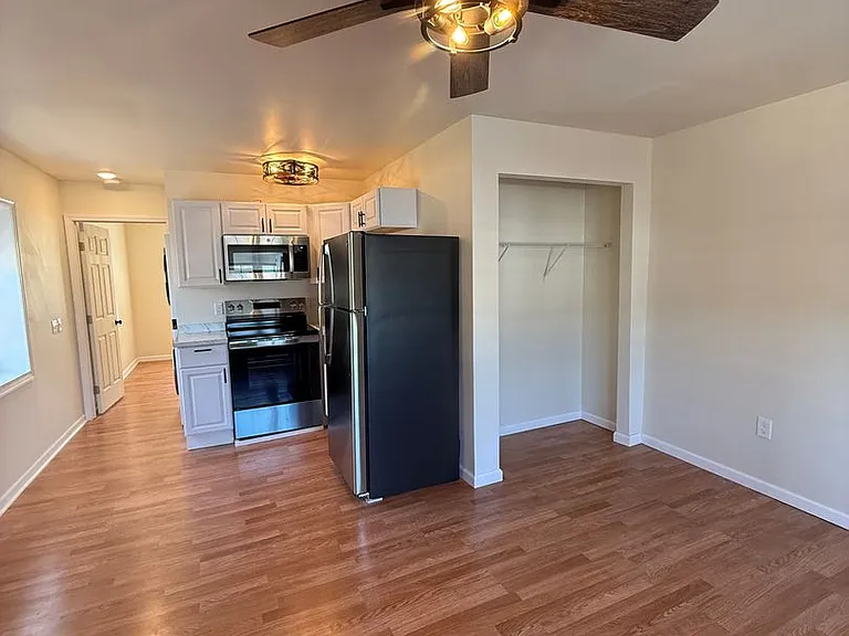 309 Main St #1 — Photo 10