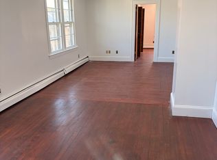128 Grand St #2, Middletown, CT 06457
