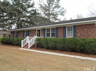 502 E Ivey St, Lillington, NC 27546