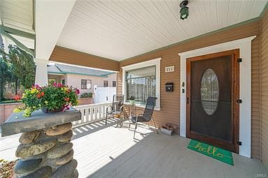5th image of 211 S Kroeger St