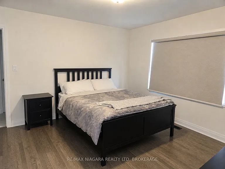 29 Oriole Cres — Photo 11