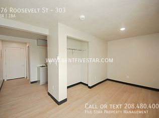 276 Roosevelt St #303, American Falls, ID 83211