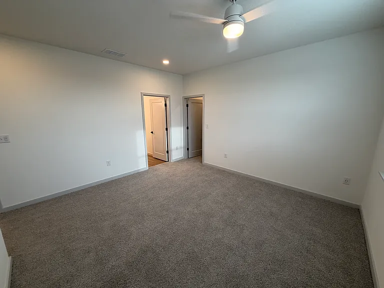 Barbarosa Rd — Photo 23