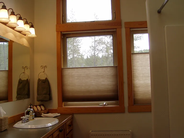 16380 Skyline Dr — Photo 12