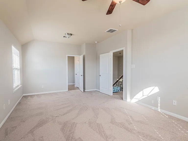 24726 Colonial Elm Dr — Photo 11
