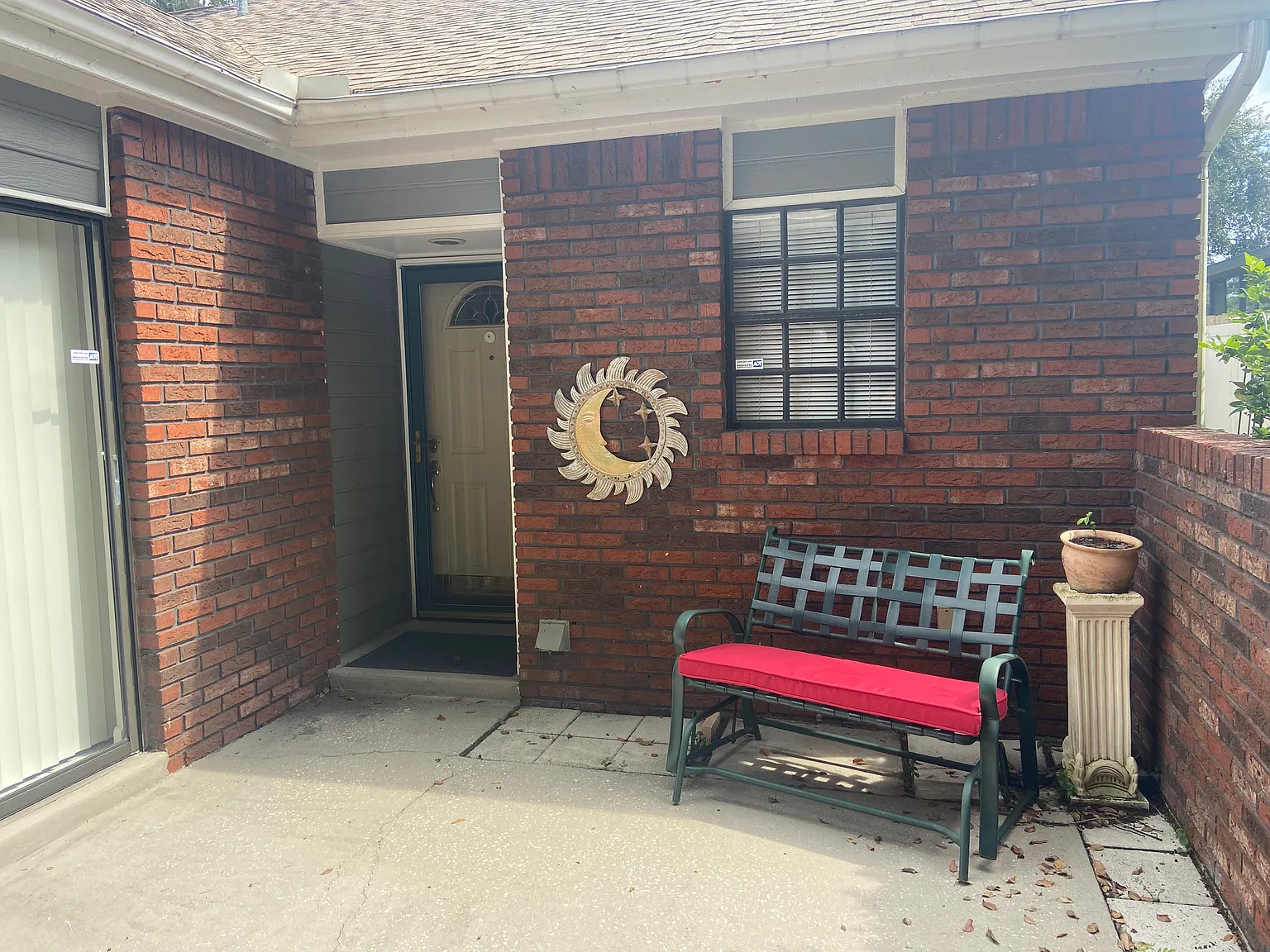 Castle Rock Rd, Tampa — Photo 1