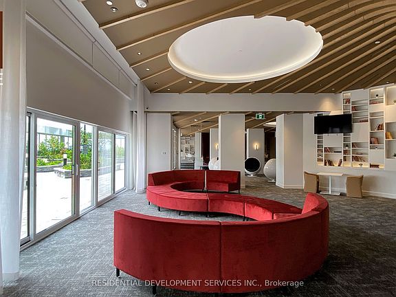 4th image of 2033 Kennedy Rd #321