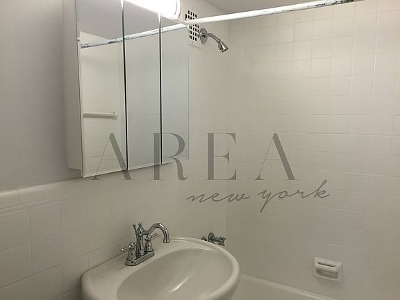 3rd image of 6260 99th St APT 909