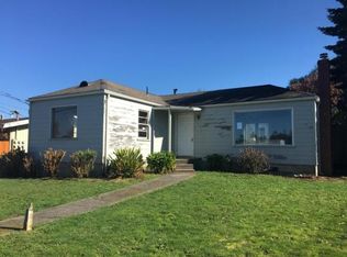 1727 John Hill Rd, Eureka, CA 95501