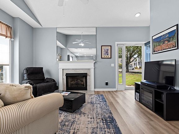 4th image of 503 20th Ave. N #21 B