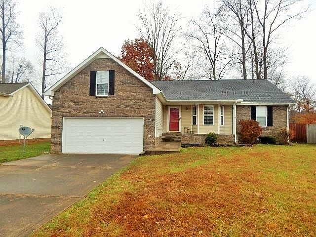 1st image of 1588 Barrywood Cir W