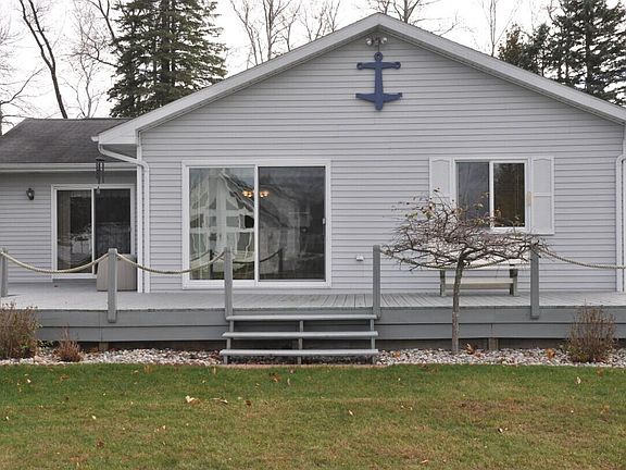 2nd image of 514 Ottawa Ln