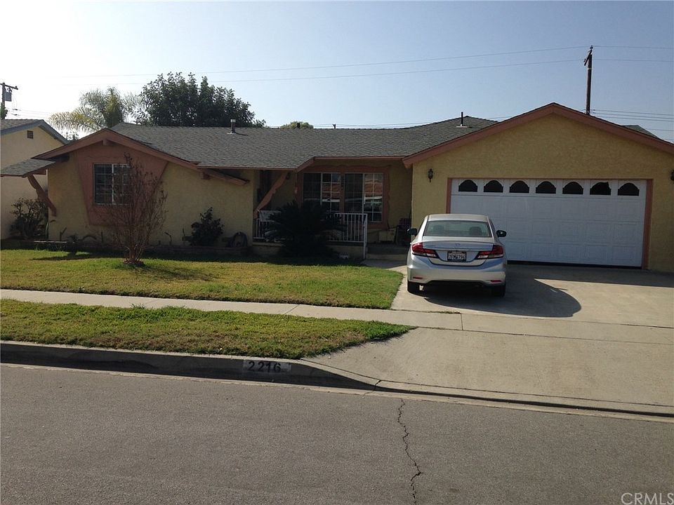 1st image of 2216 W Doublegrove St