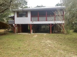 15360 Seaview Dr, Perry, FL 32348