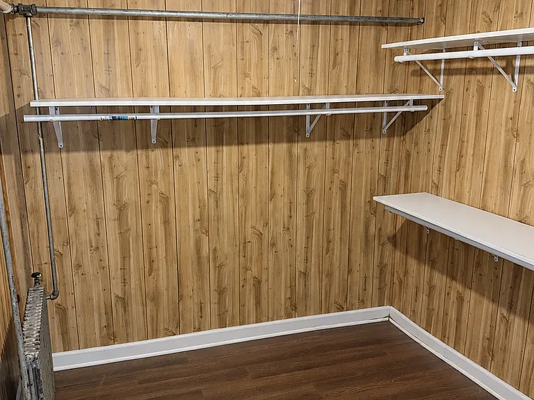 Walk In Closet