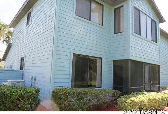 2nd image of 125 Blue Heron Dr APT B