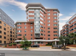 Westview At Ballston Metro, Arlington, VA 22201