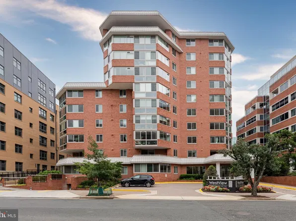 1001 N Vermont St APT 905, Arlington, VA 22201