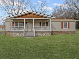 10816 Church Rd, Bon Aqua, TN 37025