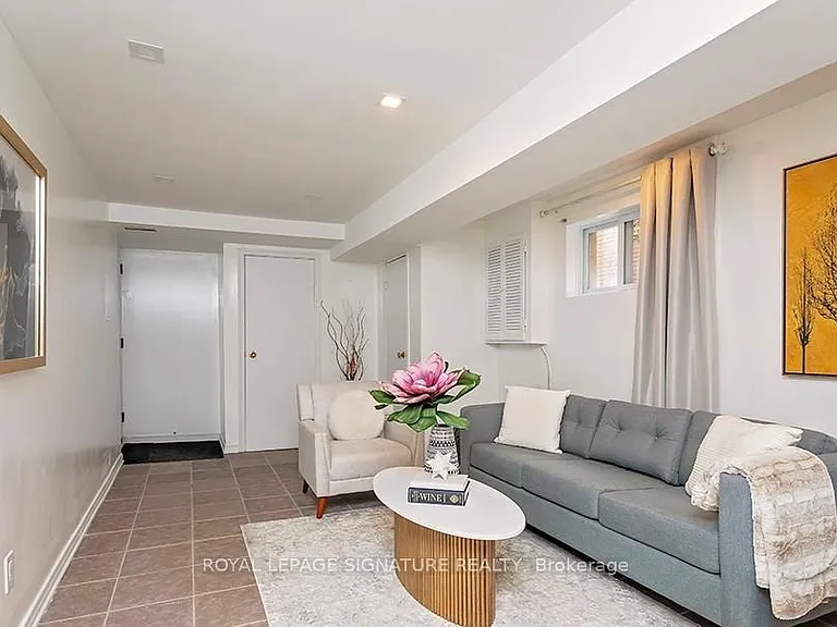 2814 Windjammer Rd #BASEMENT — Photo 11