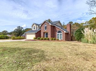8 Ironstone Ct, Columbus, GA 31907