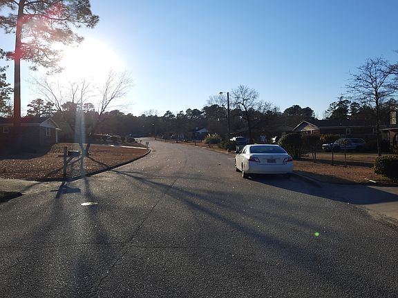 4th image of 2640 Castletown Dr