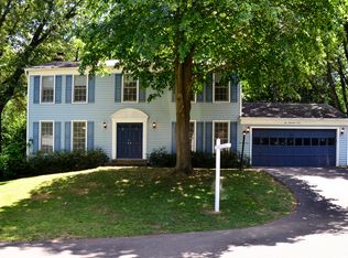 6003 Coffer Woods Ct, Burke, VA 22015