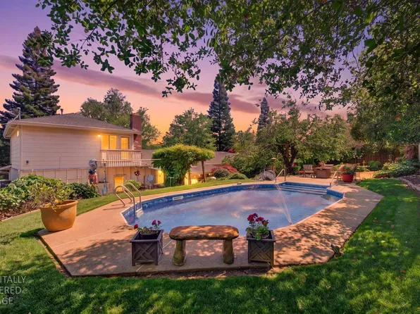 4225 Brookhill Dr, Fair Oaks, CA 95628